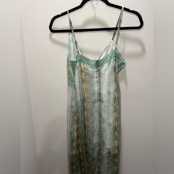 Blue Snakeskin Dress - Picture 4 of 4